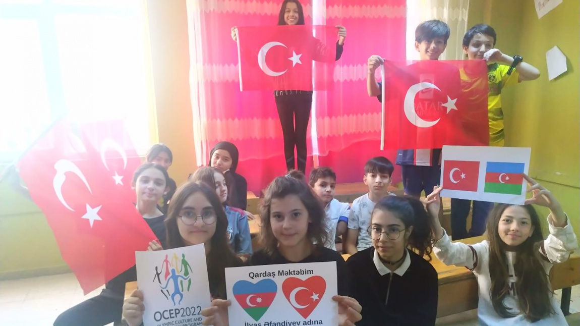 Cengiz Topel Ortaokulu 7/B şubesi öğrencileri; öğretmenleri Zafer Karakuş rehberliğinde Türkiye ve Azerbaycan Kardeş Okullar  projesi kapsamında Elitar Gimnaziya öğrencileri ile görüntülü görüşme yaptı.